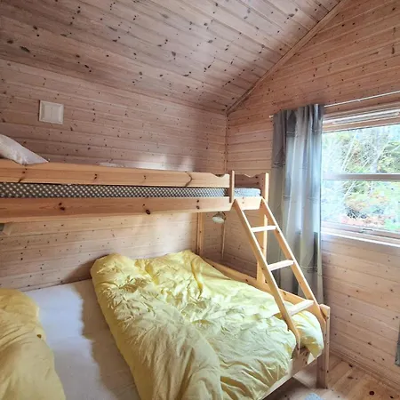 1 Bedroom Cozy In Forde I Hordaland 度假居 Erve