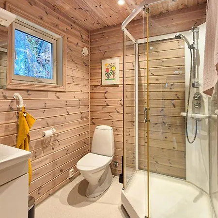 1 Bedroom Cozy In Forde I Hordaland 度假居 *