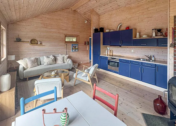 1 Bedroom Cozy In Forde I Hordaland * Erve