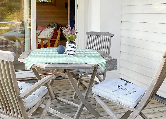 1 Bedroom Cozy In Forde I Hordaland