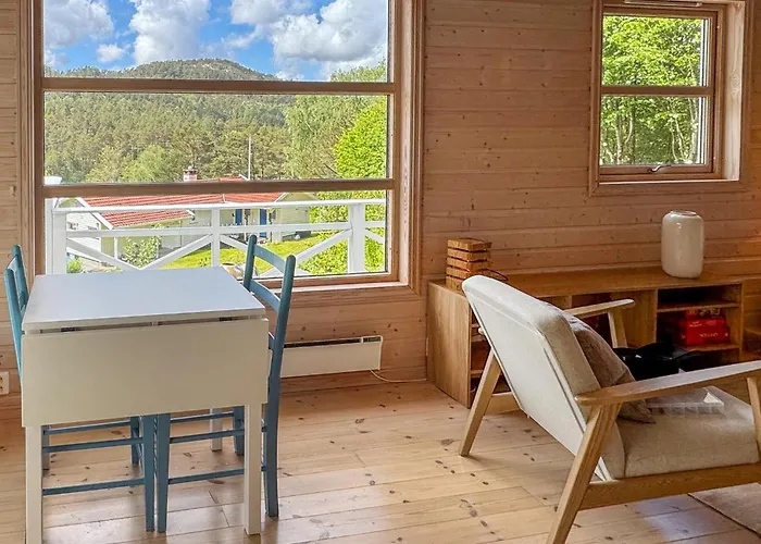 1 Bedroom Cozy In Forde I Hordaland